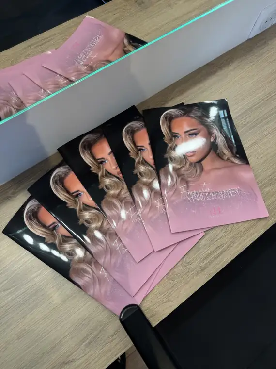 Brochures de la formation Makeup Artist KBL
